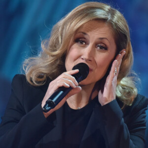 Exclusif - Lara Fabian - Enregistrement de l'émisssion "Les Années Bonheur" présentée par Patrick Sébastien à La Plaine St Denis le 8 mars 2016. L'émission sera diffusée le 26 mars 2016. © Giancarlo Gorassini / Bestimage