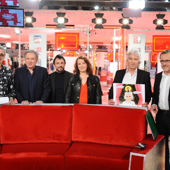 Exclusif - Gerard Lanvin, Michel Drucker, Willy Rovelli, Anne Roumanoff, Daniel Guichard, et Emmanuel Chaunu - Enregistrement de l'émission ' Vivement Dimanche Prochain ' au studio Gabriel . Diffusion le 22/03/2020 sur France 2 . © Guillaume Gaffiot / Bestimage