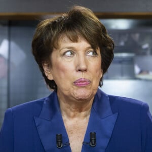 Roselyne Bachelot sur le plateau de l'émission "Politique à table" sur LCP le 20 novembre 2019. © Gwendoline Le Goff / Panoramic / Bestimage