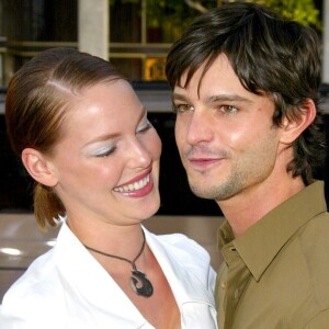 Katherine Heigl et Jason Behr - Première du film "Windtalkers". Hollywood. Le 12 juin 2002.