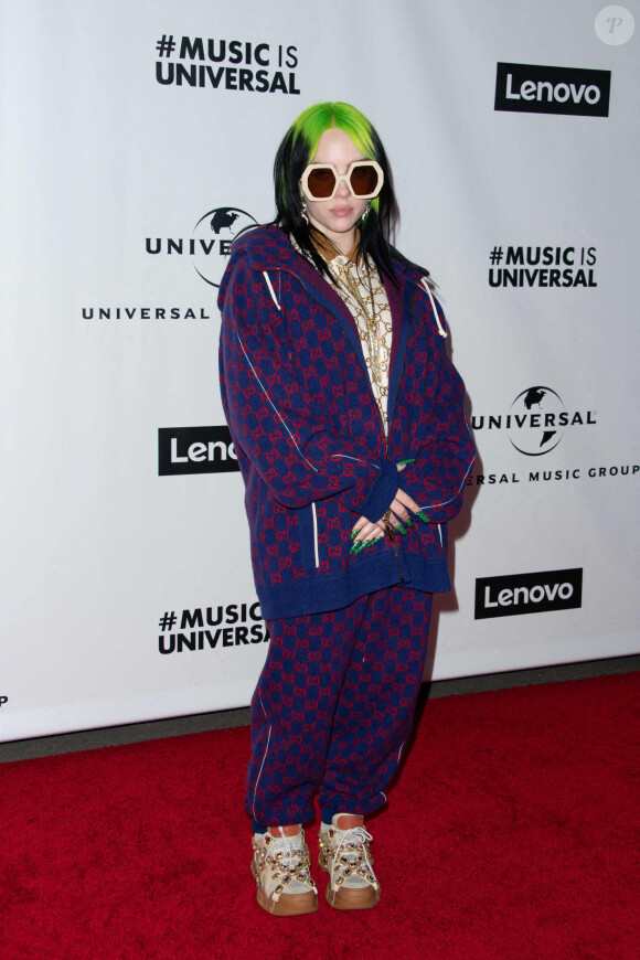 Billie Eilish, toute de Gucci vêtue, assiste à la soirée post-Grammy Awards organisée par Universal Musical Group à Rolling Greens. Los Angeles, le 26 janvier 2020.
