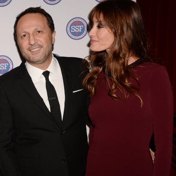 Exclusif - Arthur (Jacques Essebag) et sa compagne Mareva Galanter - Dîner de gala et vente aux enchère pour l'association "Sauveteurs sans frontières" ("Qui sauve une vie sauve l'humanité") à l'hôtel du collectionneur à Paris, France, le 13 février 2018. © Rachid Bellak/Bestimage