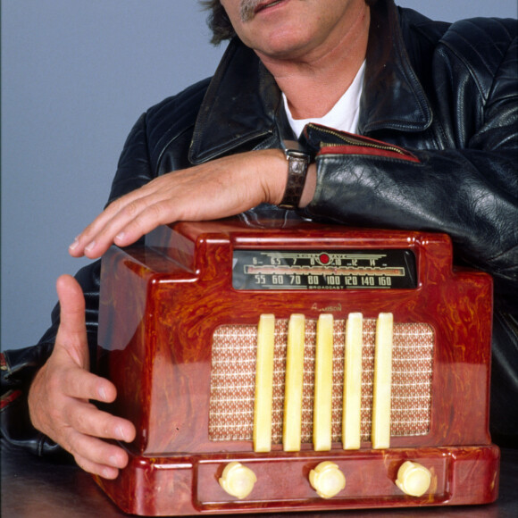 Le chanteur Christophe en 1990