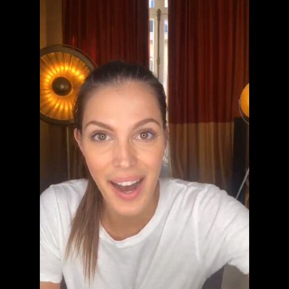 Iris Mittenaere a réalisé un live Instagram en plein confinement le 30 mars 2020.