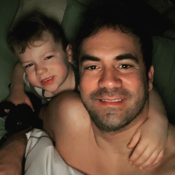 Alex Goude et son fils Elliot, sur Instagram, le 15 février 2020.