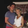 Clémentine Sarlat est l'heureuse maman d'une petite Ella, née en septembre 2017 et fruit de ses amours avec son compagnon l'ancien rugbyman Clément Marienval.