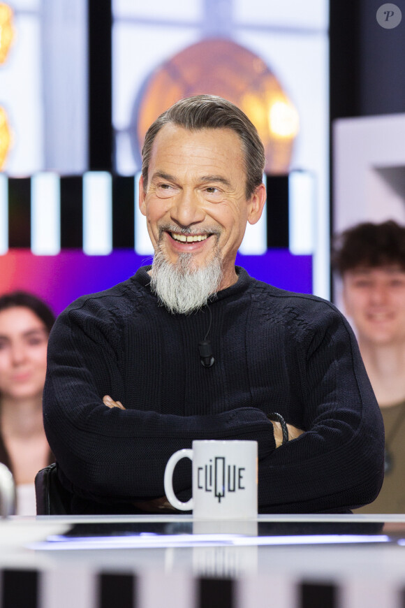 Exclusif - Florent Pagny - Enregistrement de l'émission "Clique" présentée par M. Achour sur Canal Plus à Issy-les-Moulineaux le 5 mars 2020. © Jack Tribeca/Bestimage