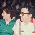  Archives - Rufus, Coluche et sa femme Véronique Colucci au Festival de Cannes. Mai 1976. 