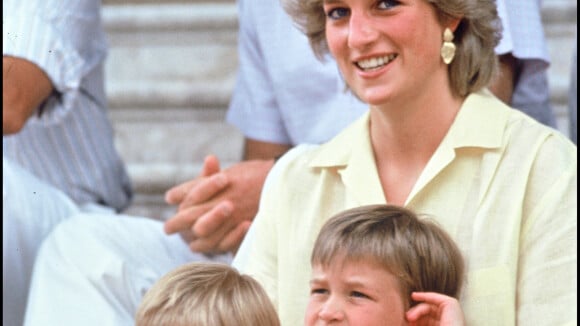 Princesse Diana : Trois top models pour son fils William, un jour d'anniversaire