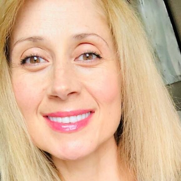 Lara Fabian confinée chez elle au Canada, sur Instagram, avril 2020