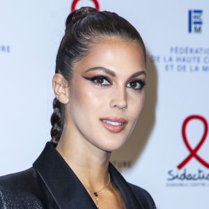 Iris Mittenaere lors du photocall de la 18ème édition du "Dîner de la mode du Sidaction" au Pavillon Cambon Capucines - Potel et Chabot à Paris, France, le 23 janvier 2020. © Olivier Borde/Bestimage