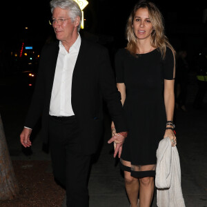 Richard Gere et sa compagne Alejandra Silva - Célébrités à la sortie d'une soirée privée au restaurant Delilah à Los Angeles, Californie, Etats-Unis, le 25 mars 2018.