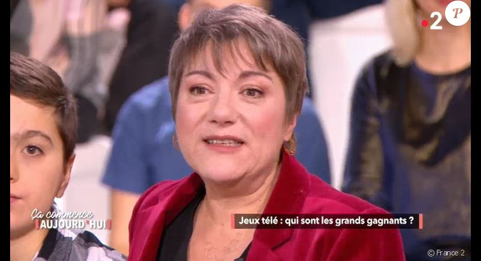 Tout Le Monde Veut Prendre Sa Place Aujourd Hui Marie-Christine de Tout le monde veut prendre sa place dans Ca commence