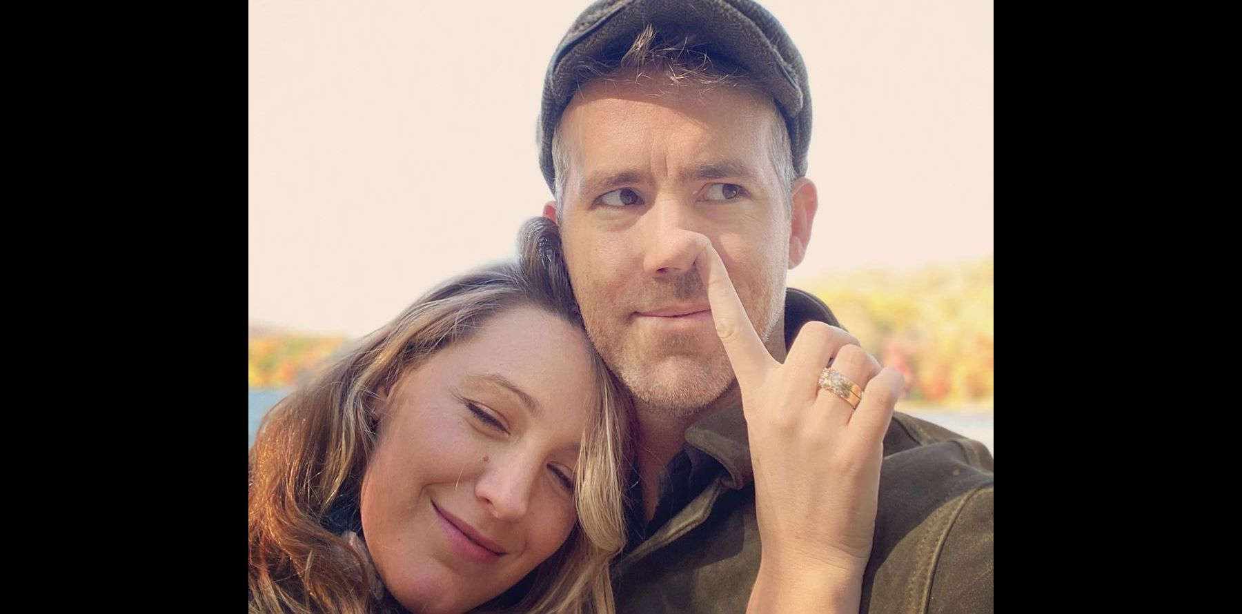 Ryan Reynolds Avec Une Mini Couette Blake Lively Se Paie Encore Sa Tête Purepeople 