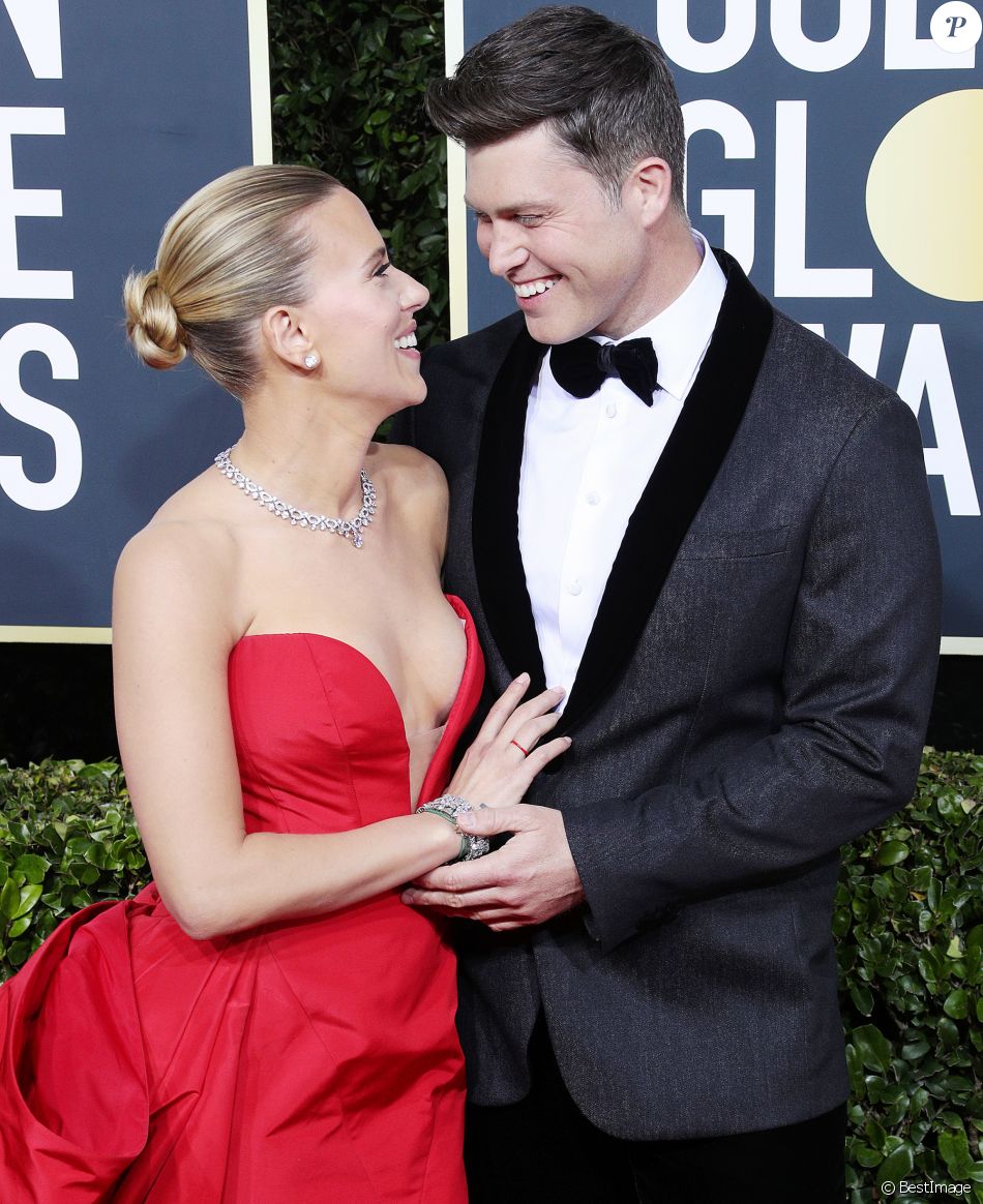 Scarlett Johansson Et Son Fiancé Colin Jost Photocall De La 77ème Cérémonie Annuelle Des