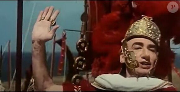 L'acteur allemand Gottfried John était Jules César dans Astérix et Obélix contre César (1999) de Claude Zidi.