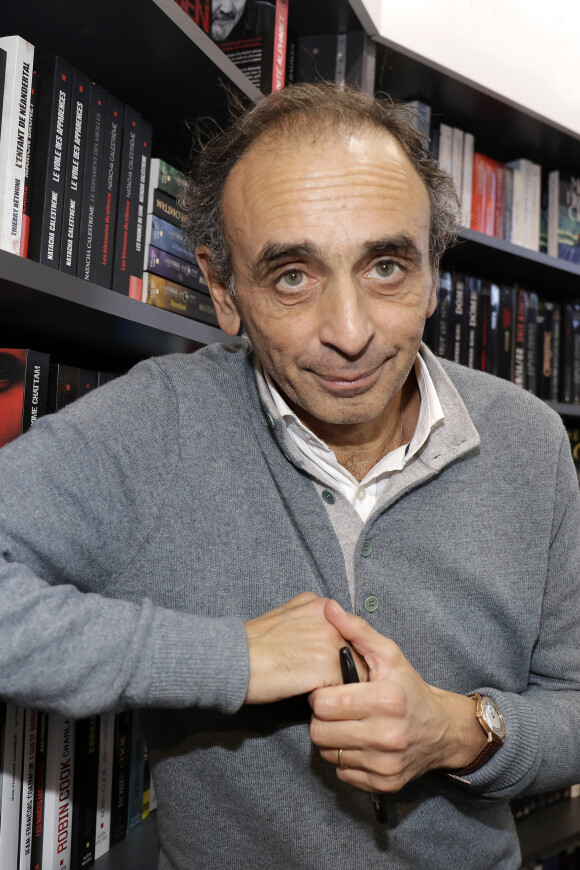 Info - Eric Zemmour définitivement condamné pour des propos anti-musulmans - Eric Zemmour - Salon du livre de Paris le 16 mars 2019. © Cédric Perrin/Bestimage16/03/2019 - Paris
