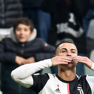 Cristiano Ronaldo lors du match de la juventus de Turin contre Parme Calcio à Turin le 19 janvier 2020.