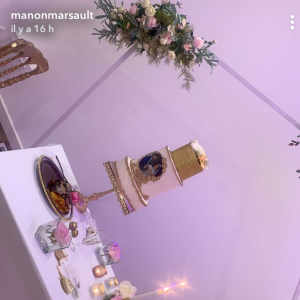 Manon Marsault et Julien Tanti célèbrent leur premier anniversaire de mariage en confinement - Snapchat, 4 mai 2020