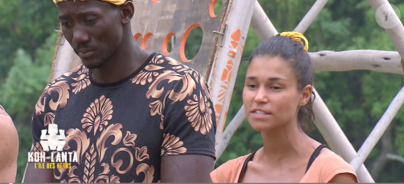 Grosse embrouille entre Inès et Moussa lors de l'épreuve de confort. Episode de "Koh-Lanta 2020", diffusé le 1er mai sur TF1.