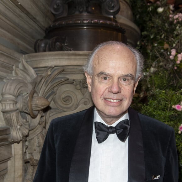 Frédéric Mitterrand - Dîner du 40ème Gala de Charité AROP (Association pour le Rayonnement de l'Opéra de Paris) à l'Opera Garnier à Paris le 27 février 2020. © Pierre Perusseau/Bestimage