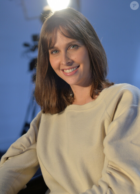 Exclusif - Ophélie Meunier lors de l'enregistrement de l'émission "Animaux Stars", présentée par B.Montiel, et diffusée le 2 mai sur la chaîne Animaux. Le 14 janvier 2020 © Veeren / Bestimage
