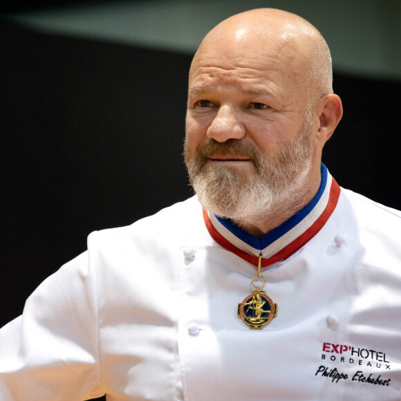 Exclusif - Philippe Etchebest préside le salon français de la restauration "Expotel" à Bordeaux. Il dirige aussi la journée des chefs et sa compétion regroupant 22 Etoiles sur l'évènement, le 25 Novembre 2019. © Patrick Bernard/ Bestimage