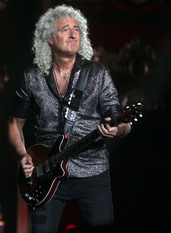 Le groupe Queen (Brian May et Roger Meddows) et Adam Lambert en concert au stade Optus Stadium à Perth, Australie, le 23 février 2020.