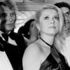 Lino Ventura, Johnny Hallyday, Catherine Deneuve et Jacques Dutronc lors de la soirée de clôture du Festival de Cannes en 1979.