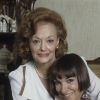 Archives - En France, à Paris, Ariane Carletti avec sa mère Louise en juillet 1988.