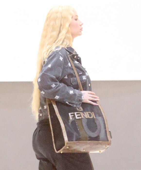 Exclusif - Playboi Carti et sa compagne Iggy Azalea à l'aéroport de Perth, Australie, le 5 janvier 2020.