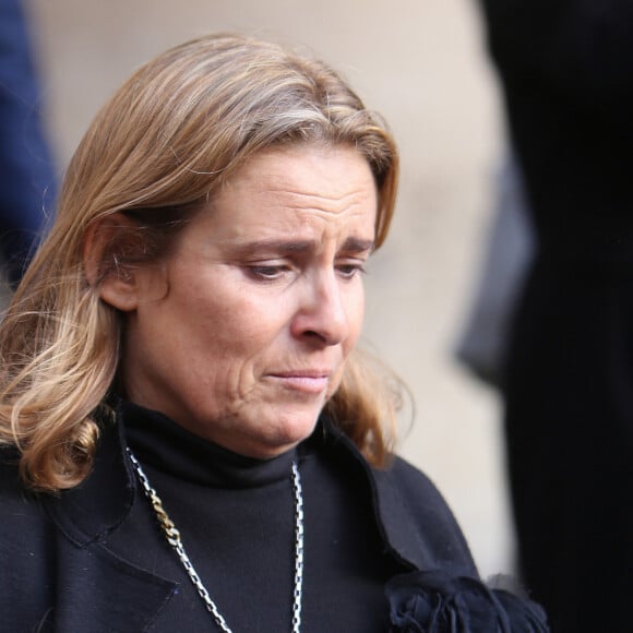 Lisa Azuelos (fille de la défunte) - Obsèques de Marie Laforêt en l'église Saint-Eustache à Paris, le 7 novembre 2019. © Jonathan Rebboah / Panoramic / Bestimage