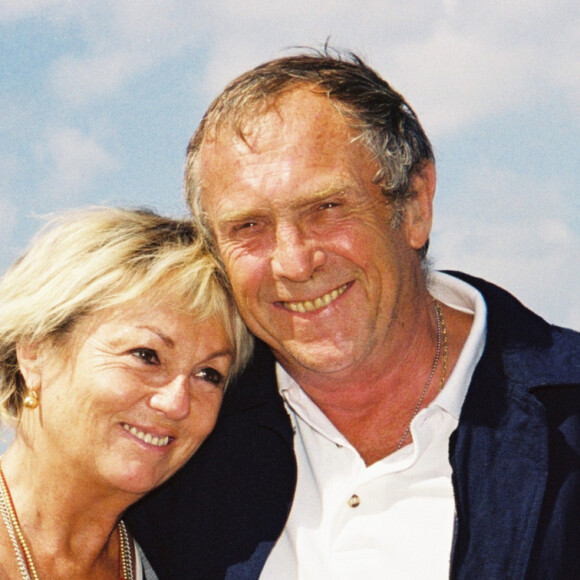 Archives - Mylène Demongeot et Marc Simenon au Festival international de cinéma de Benodet. Le 21 juin 1999.