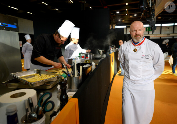 Exclusif - Philippe Etchebest préside le salon français de la restauration "Expotel" à Bordeaux. Il dirige aussi la journée des chefs et sa compétion regroupant 22 Etoiles sur l'évènement, le 25 Novembre 2019. © Patrick Bernard/ Bestimage