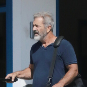 Exclusif - Mel Gibson est allé chercher sa fille Lucia à son cours de piano dans le quartier de Malibu à Los Angeles, le 23 septembre 2019.