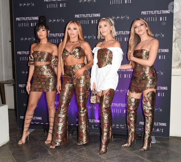 Le groupe Little Mix au photocall de la soirée "Little Mix x Pretty Thing" à Banburry, le 6 novembre 2019.