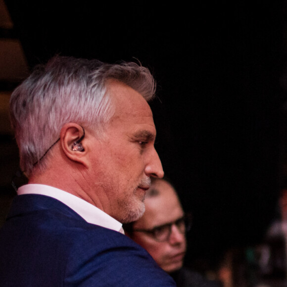 Exclusif - David Ginola - Backstage de l'émission TV "Toujours ensemble, notre raison d'être" à l'occasion du Sidaction 2018 au Casino de Paris. Le 24 mars 2018 © Christophe Clovis-Cyril Moreau / Bestimage