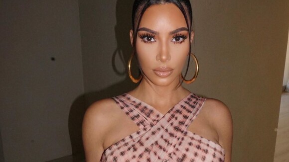 Kim Kardashian : En rousse, elle détonne et surpasse Kylie Jenner