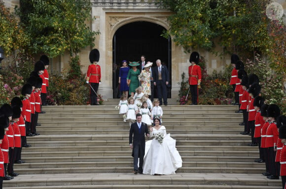 La princesse Eugenie d'York et Jack Brooksbank - Sorties après la cérémonie de mariage de la princesse Eugenie d'York et Jack Brooksbank en la chapelle Saint-George au château de Windsor le 12 octobre 2018.