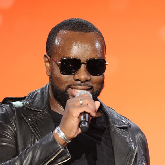 Exclusif - Maitre Gims et Nikos Aliagas - Enregistrement de l'émission "La Chanson secrète 5", qui sera diffusée le 11 janvier 2020 sur TF1, à Paris. Le 17 décembre 2019 © Gaffiot-Perusseau / Bestimage