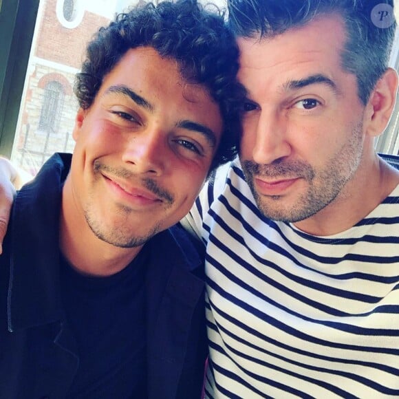 Mathieu Johann avec l'acteur Mickaël Lumière qui jour Grégory Lemarchal dans le biopic "Pourquoi je vis ?", photo Instagram du 1er juillet 2020