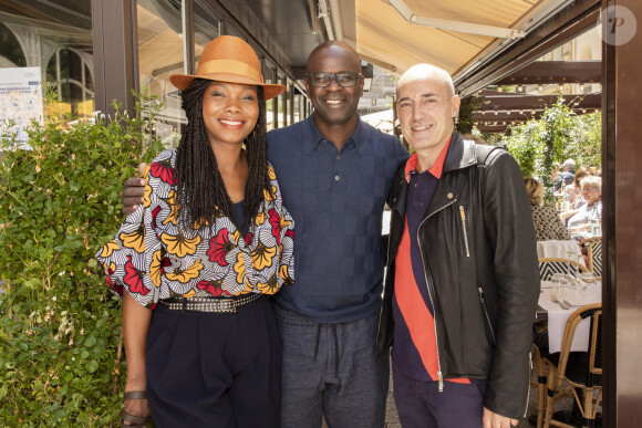 Exclusif - Kareen Guiock, Lilian Thuram et Gilles Muzas - Au restaurant Le Récamier dirigé par le chef Gérard Idoux est inaugurée la première des "déjeuners d'étés. Gilles Muzas, véritable homme orchestre en est l'initiateur. Le 6 Juillet 2020. © Jack Tribeca / Bestimage