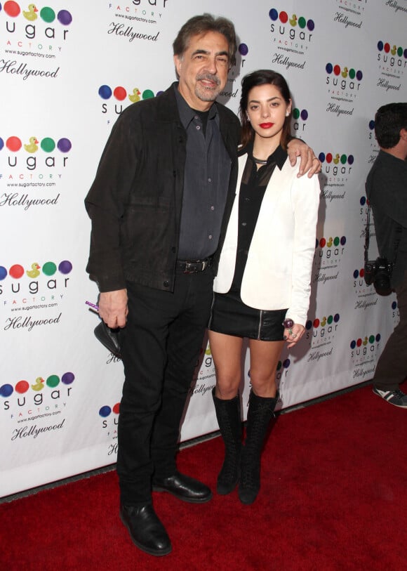 Joe Mantegna et sa fille Gia Mantegna - Personnalites lors de l'ouverture de la Sugar Factory a Hollywood le 13 Novembre 2013