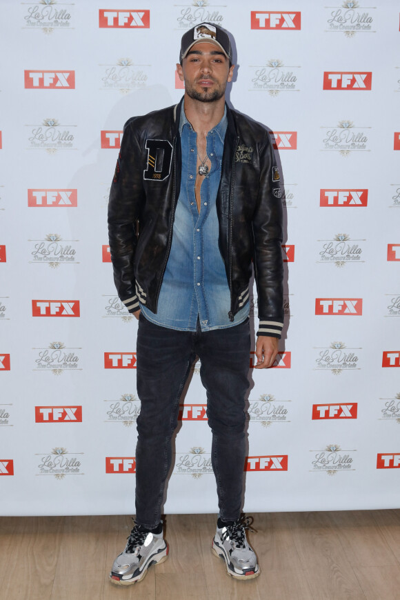 Julien Guirado - Photocall à l'occasion du lancement de la 4ème saison de l'émission de télé-réalité "La Villa des Coeurs Brisés" à la Tour TF1 à Boulogne-Billancourt, le 3 décembre 2018. © CVS/Bestimage