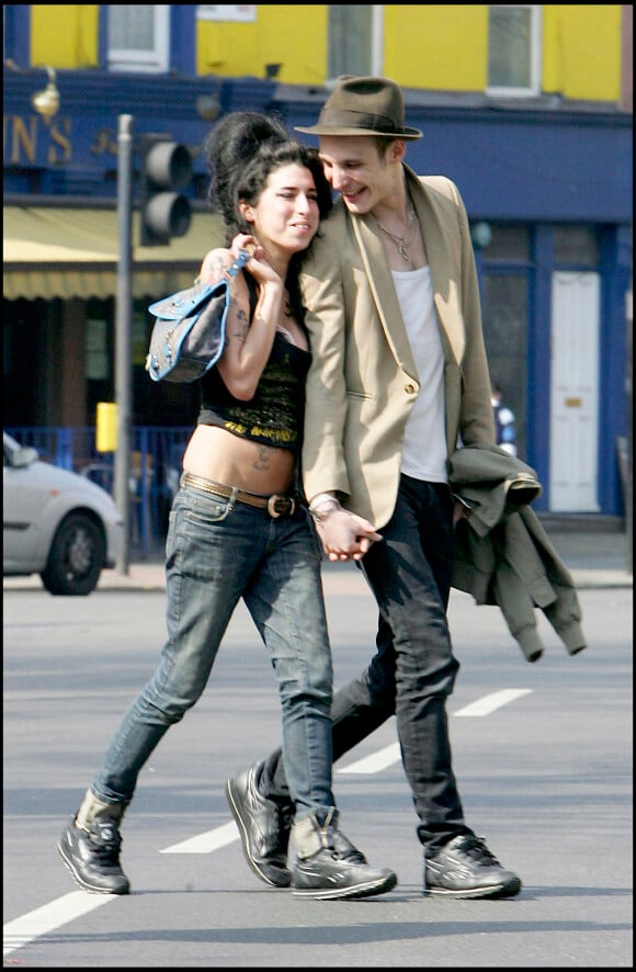 Amy Winehouse et Blake Fielder-Civil à Londres en 2007.