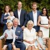 Photo de famille pour les 70 ans du prince Charles, prince de Galles, dans le jardin de Clarence House à Londres, Royaume Uni, le 14 novembre 2018.