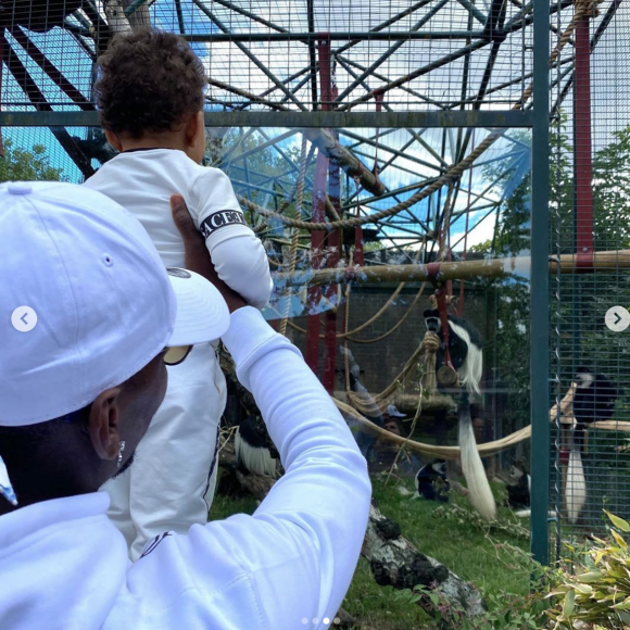 Paul Pogba, son épouse Zulay Pogba et leur fils Shakur visitent le zoo de Londres. Août 2020.