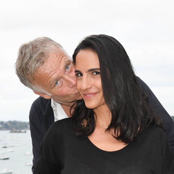 Franck Dubosc et sa femme Danièle Dubosc lors de l'inauguration de l'hôtel Barrière Le Grand Hôtel Dinard, après cinq mois de rénovation, à Dinard, France, le 15 juin 2019. L'établissement, propriété du groupe Barrière, a rouvert ses portes le 12 avril. Rénovation des cuisines, décoration, mobilier et espace bien-être repensés. L'hôtel 5 étoiles, construit en 1858, passe de 89 à 86 chambres pour créer une suite supplémentaire et deux suites juniors avec portes communicantes. Toutes ont été refaites du sol au plafond. © Coadic Guirec/Bestimage