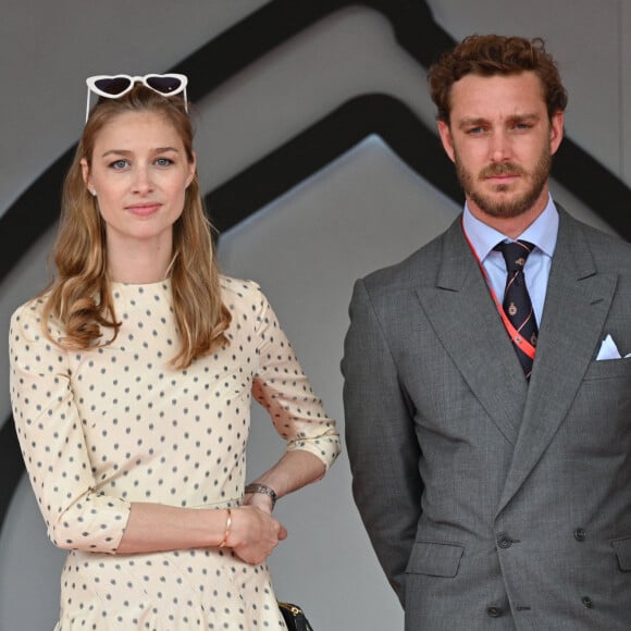 Pierre Casiraghi et sa femme Beatrice Borromeo - Les people sur le podium du 77 ème Grand Prix de Formule 1 de Monaco le 26 Mai 2019. © Bruno Bebert / Bestimage 