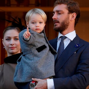 Beatrice Borromeo, son mari Pierre Casiraghi et leur fils Stefano - La famille princière de Monaco dans la cour du Palais Princier lors de la fête Nationale monégasque à Monaco, le 19 novembre 2018. © Jean-François Ottonello / Nice Matin / Bestimage  P